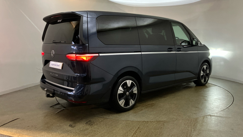 Volkswagen Multivan 2.0 TDI Style 5dr LWB DSG Diesel Estate